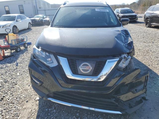 KNMAT2MT2HP611100 - 2017 NISSAN ROGUE S BLACK photo 5