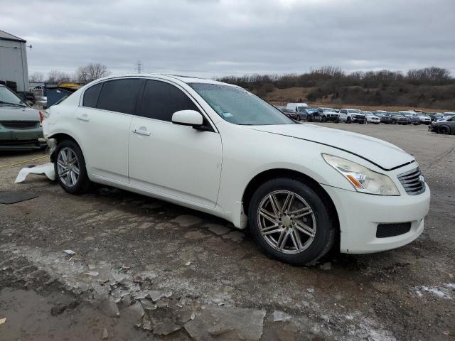 JNKBV61F07M822279 - 2007 INFINITI G35 CREAM photo 4