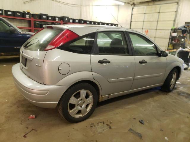 3FAHP37NX5R140250 - 2005 FORD FOCUS ZX5 SILVER photo 3