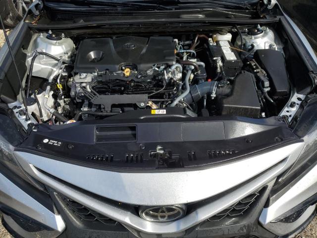 4T1G11AK3PU758446 - 2023 TOYOTA CAMRY SE NIGHT SHADE SILVER photo 11