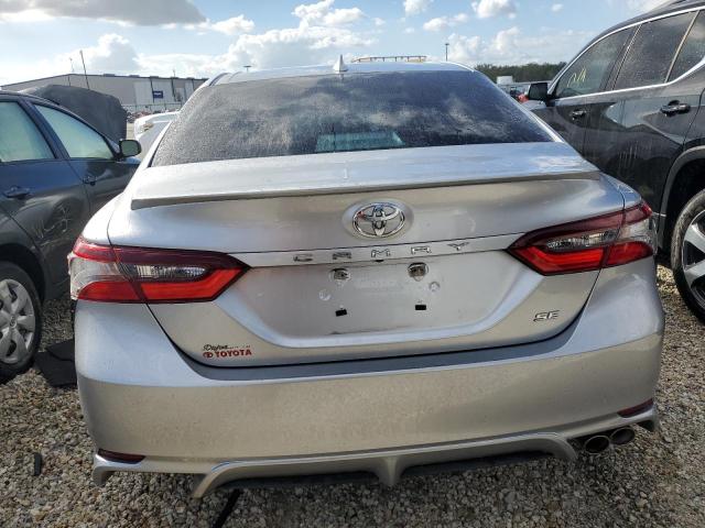 4T1G11AK3PU758446 - 2023 TOYOTA CAMRY SE NIGHT SHADE SILVER photo 6