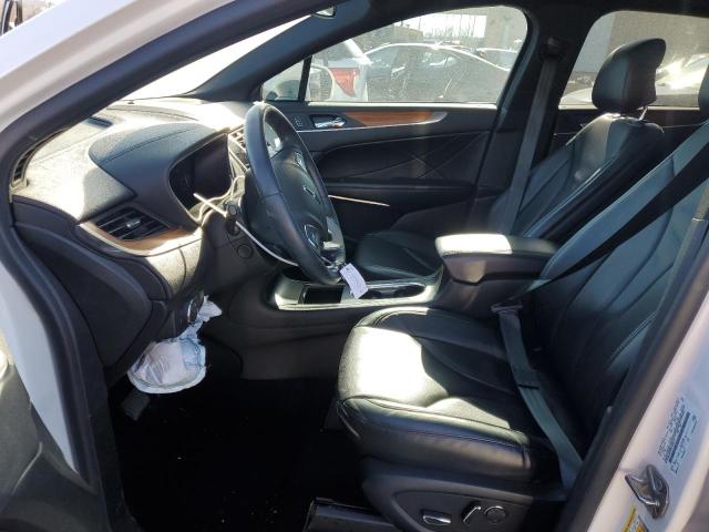 5LMCJ3D98KUL45317 - 2019 LINCOLN MKC RESERVE WHITE photo 7