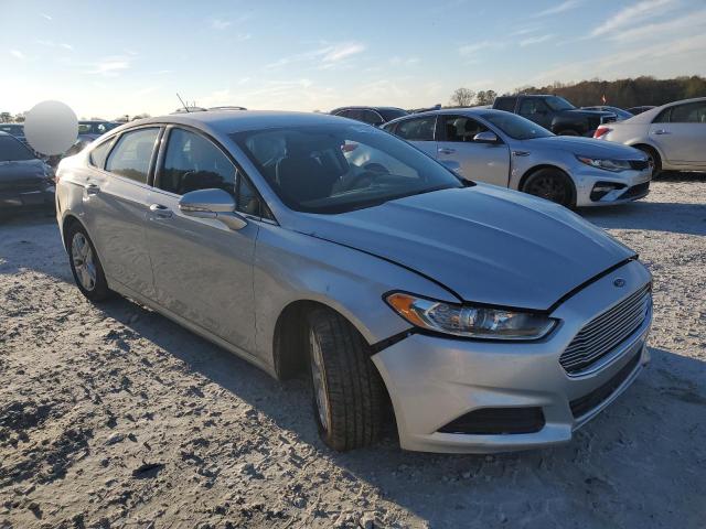 3FA6P0H73GR331341 - 2016 FORD FUSION SE SILVER photo 4