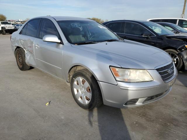 5NPET46C29H538401 - 2009 HYUNDAI SONATA GLS SILVER photo 4