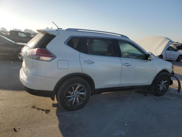 5N1AT2MT9FC780756 - 2015 NISSAN ROGUE S WHITE photo 3