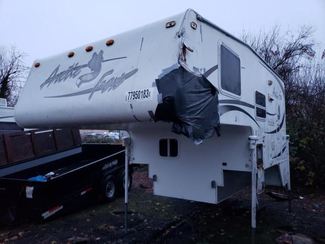 1NCG811S980106479 - 2008 ARCT CAMPER WHITE photo 2