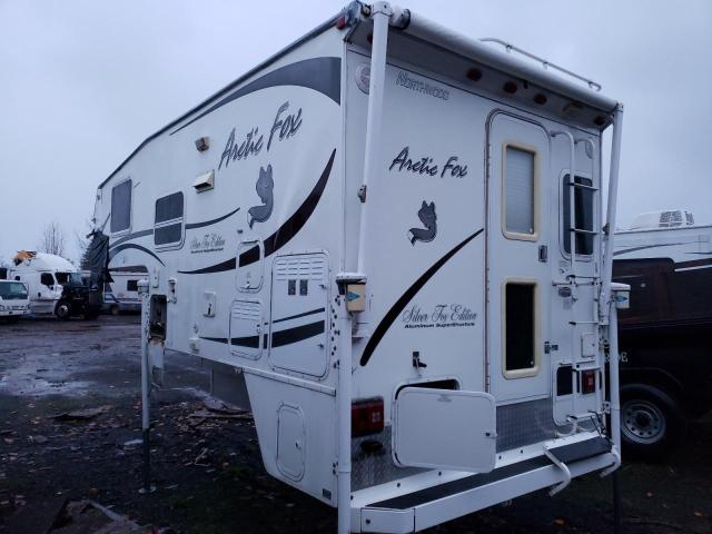 1NCG811S980106479 - 2008 ARCT CAMPER WHITE photo 3