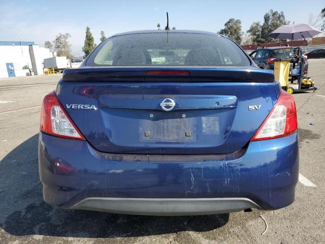 3N1CN7AP1JL873539 - 2018 NISSAN VERSA S BLUE photo 6