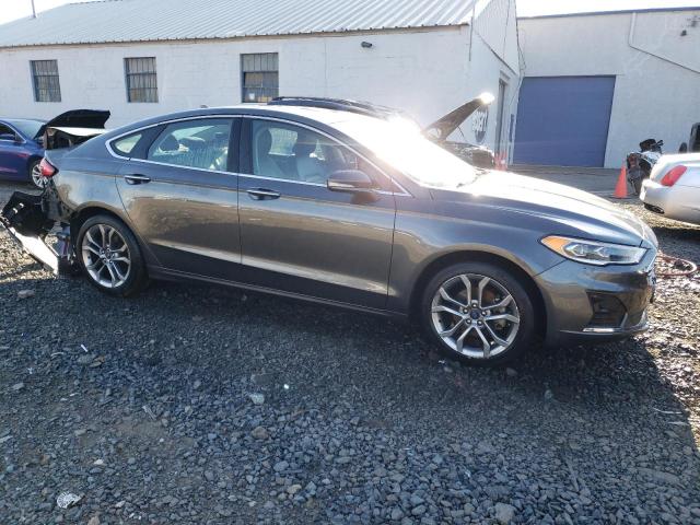 3FA6P0CD7KR224637 - 2019 FORD FUSION SEL GRAY photo 4