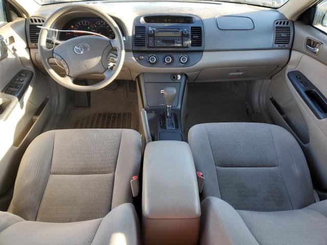 4T1BE32K15U415575 - 2005 TOYOTA CAMRY LE TAN photo 8