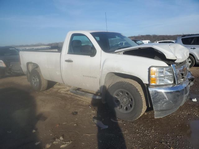 1GCNKPEA8DZ210311 - 2013 CHEVROLET 1500 K1500 WHITE photo 4