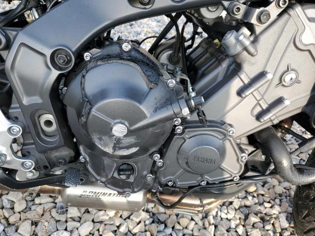 JYARN71E2MA000377 - 2021 YAMAHA MT09 GRAY photo 9