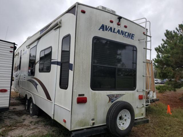 4YDF34520CE760033 - 2012 KEYSTONE AVALANCHE თეთრი ფოტო 3