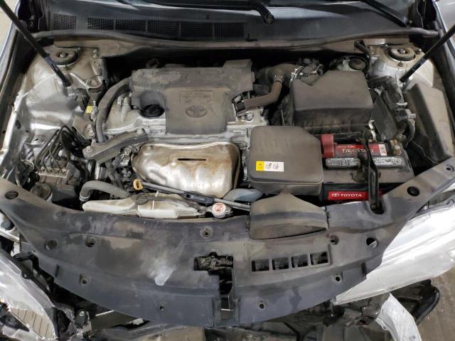 4T1BF1FK3HU329930 - 2017 TOYOTA CAMRY LE SILVER photo 11