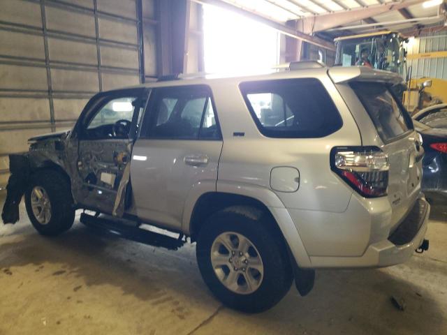 JTENU5JR4N6039310 - 2022 TOYOTA 4RUNNER SR5/SR5 PREMIUM 银色 照片 2