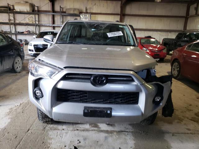 JTENU5JR4N6039310 - 2022 TOYOTA 4RUNNER SR5/SR5 PREMIUM 银色 照片 5