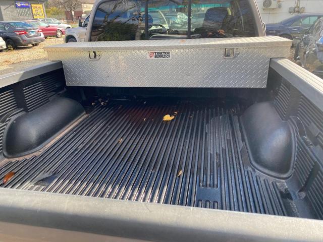 5TBRN34192S272052 - 2002 TOYOTA TUNDRA ACCESS CAB SR5 CHARCOAL photo 6