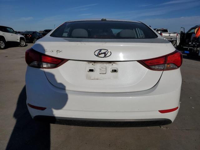 5NPDH4AE4GH718370 - 2016 HYUNDAI ELANTRA SE WHITE photo 6