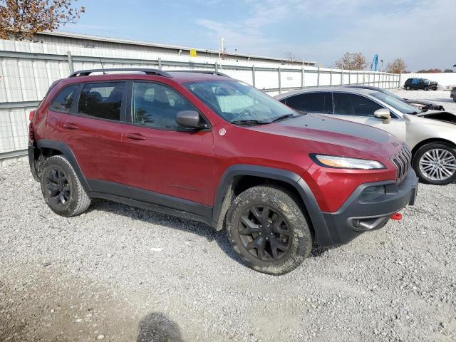 1C4PJMBS0GW366453 - 2016 JEEP CHEROKEE TRAILHAWK RED photo 4