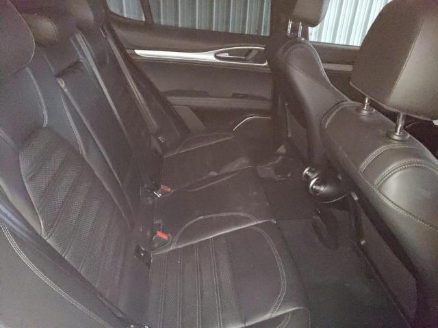 ZASPAKBN2K7C59297 - 2019 ALFA ROMEO STELVIO TI MAROON photo 10