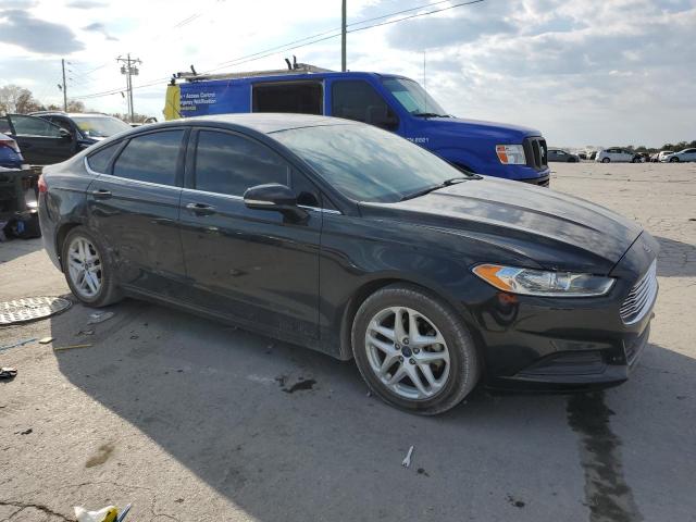 3FA6P0H76FR129821 - 2015 FORD FUSION SE BLACK photo 4