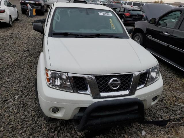 1N6ED0CF5MN721849 - 2021 NISSAN FRONTIER S WHITE photo 5