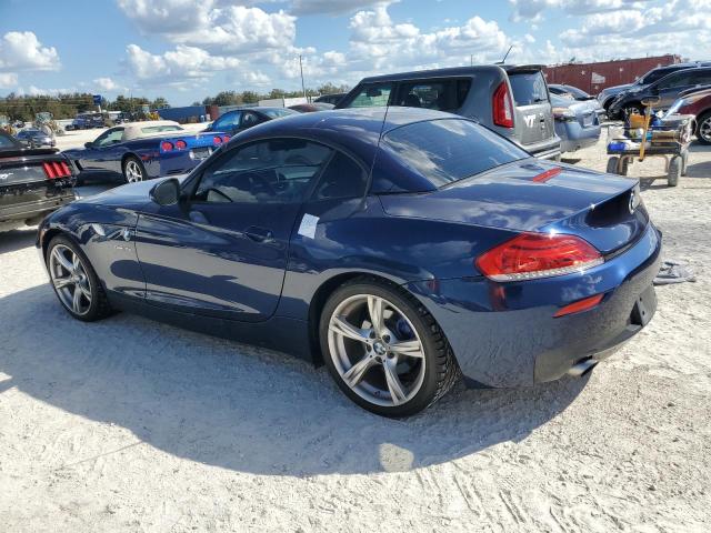 WBALM7C58DE385458 - 2013 BMW Z4 SDRIVE35I BLUE photo 2
