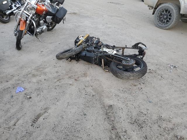 WB30G4301MRA04873 - 2021 BMW G310 R BLACK photo 3