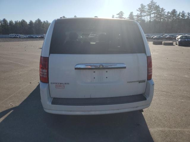 2A4RR5D19AR461454 - 2010 CHRYSLER TOWN & COU TOURING WHITE photo 6