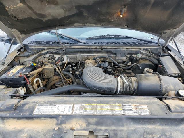 1FMRU15W02LA31406 - 2002 FORD EXPEDITION XLT SILVER photo 12