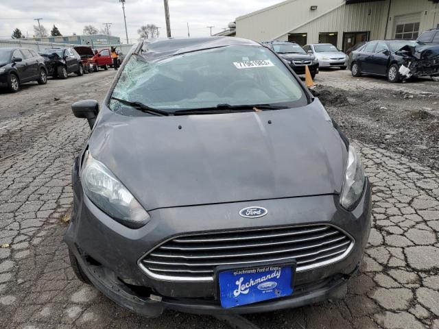 3FADP4BJ3KM153584 - 2019 FORD FIESTA SE GRAY photo 5