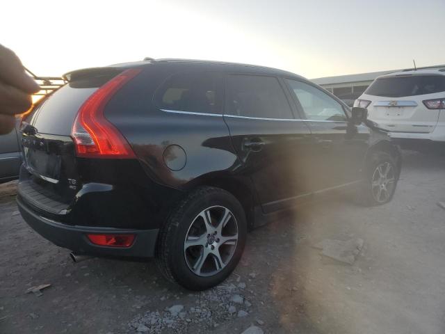 YV4902DZ0C2301403 - 2012 VOLVO XC60 T6 BLACK photo 3