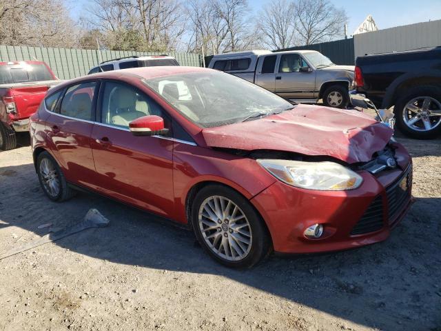 1FAHP3M2XCL243898 - 2012 FORD FOCUS SEL RED photo 4