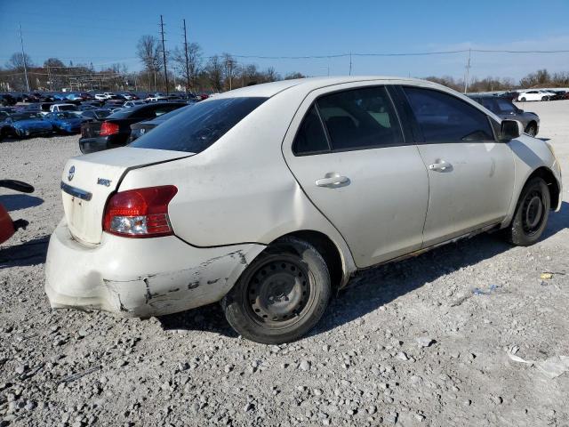 JTDBT923284013204 - 2008 TOYOTA YARIS WHITE photo 3