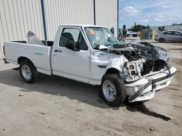 1FTDF15RXRLA80979 - 1994 FORD F150 WHITE photo 4