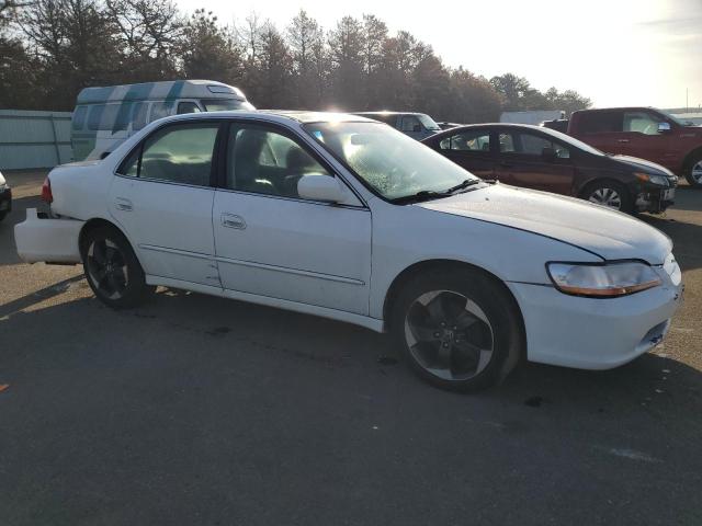 1HGCG1658WA048187 - 1998 HONDA ACCORD EX WHITE photo 4