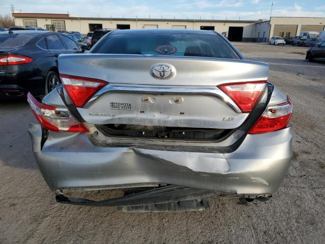 4T1BF1FKXHU410066 - 2017 TOYOTA CAMRY LE SILVER photo 6