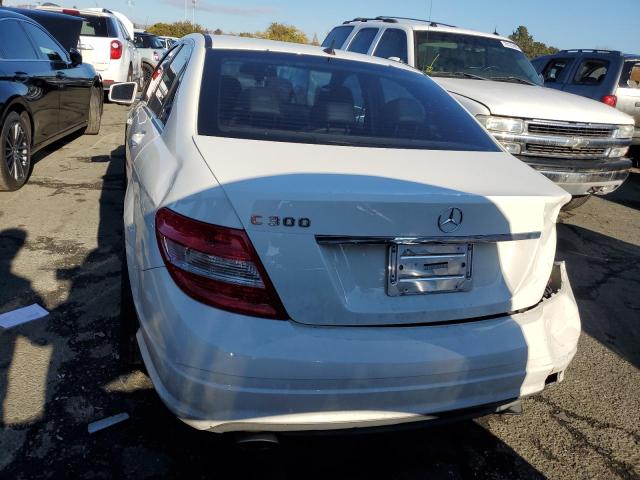 WDDGF5EB9BR164551 - 2011 MERCEDES-BENZ C 300 WHITE photo 6