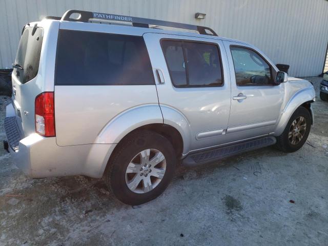 5N1AR18W96C616730 - 2006 NISSAN PATHFINDER LE SILVER photo 3