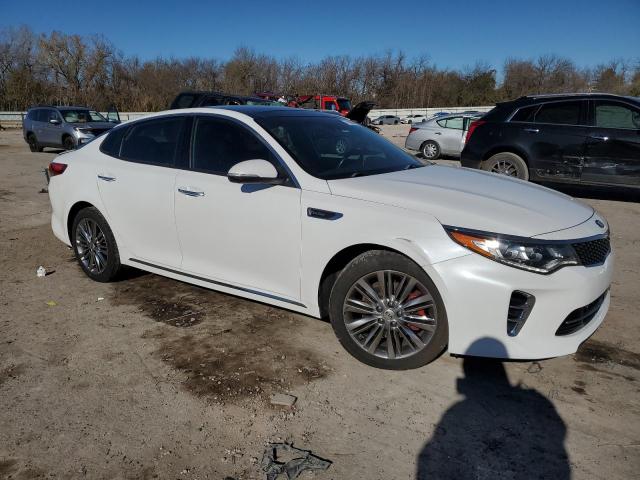 5XXGV4L28HG129330 - 2017 KIA OPTIMA SXL WHITE photo 4