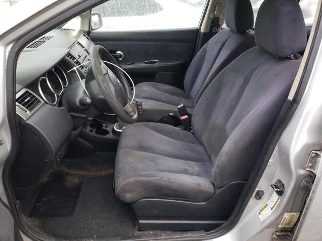 3N1BC11E67L447075 - 2007 NISSAN VERSA S SILVER photo 7