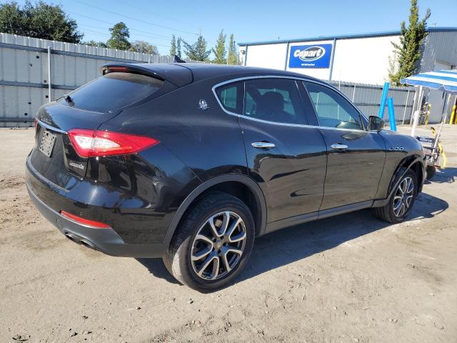 ZN661XUA7JX342765 - 2018 MASERATI LEVANTE BLACK photo 3