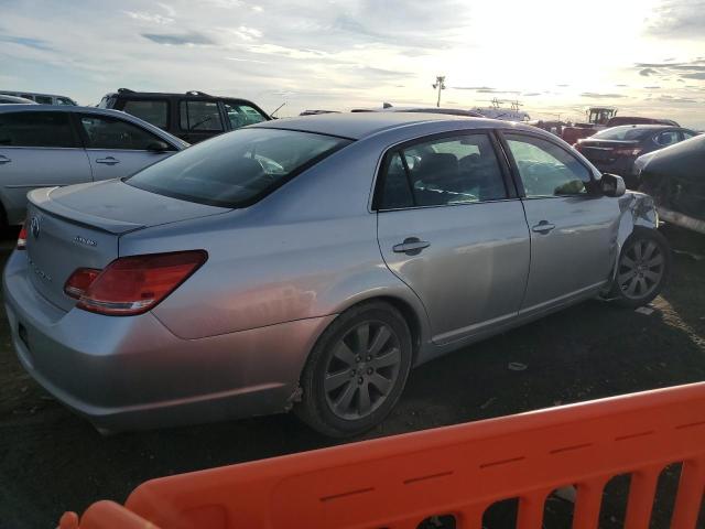 4T1BK36B47U171278 - 2007 TOYOTA AVALON XL SILVER photo 3