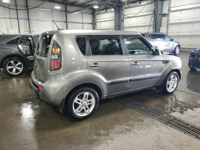 KNDJT2A24B7314817 - 2011 KIA SOUL + GRAY photo 3