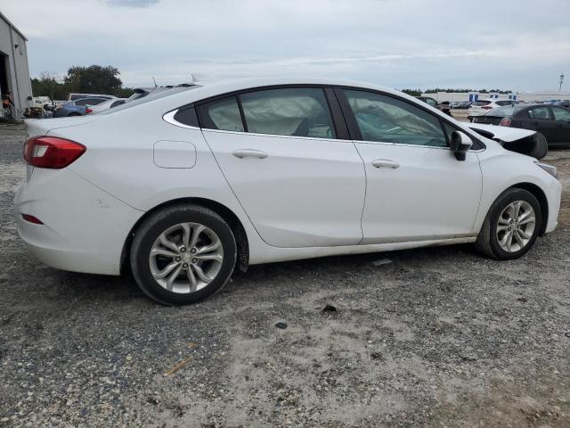 1G1BE5SM3K7146628 - 2019 CHEVROLET CRUZE LT WHITE photo 3