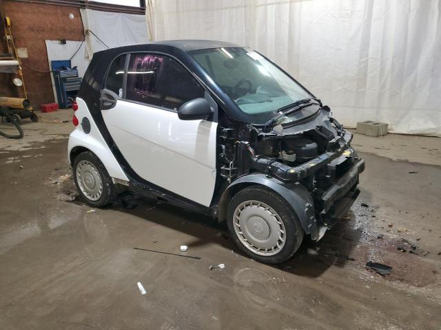 WMEEJ31X09K213159 - 2009 SMART FORTWO PURE WHITE photo 4