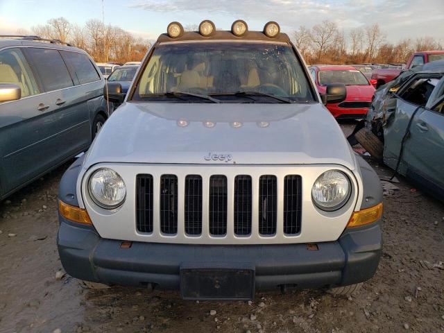 1J4GL38K96W219116 - 2006 JEEP LIBERTY RENEGADE SILVER photo 5