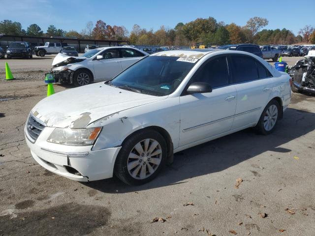 5NPEU4AC3AH622784 - 2010 HYUNDAI SONATA SE WHITE photo 1