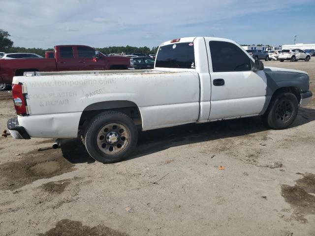 1GCEC14X05Z139087 - 2005 CHEVROLET SILVERADO C1500 WHITE photo 3