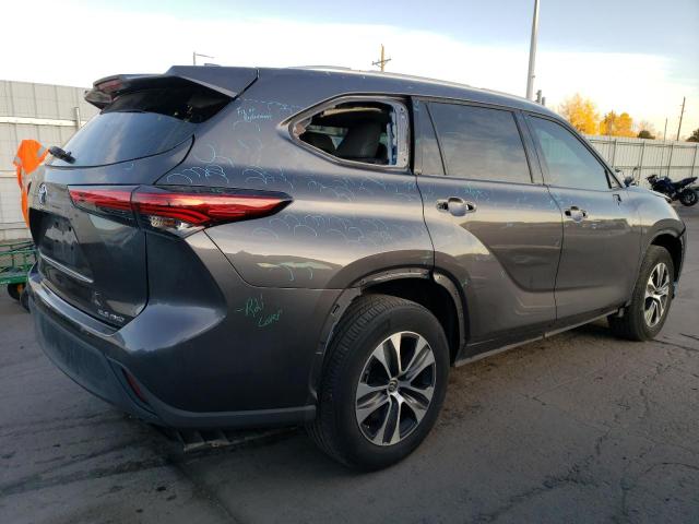 5TDHZRBH0NS579432 - 2022 TOYOTA HIGHLANDER XLE 灰色 照片 3